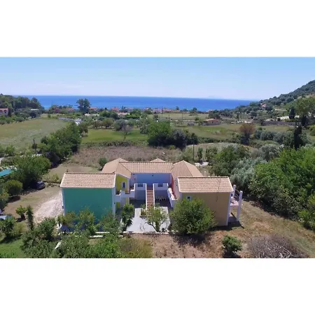 Makis Lighthouse 7